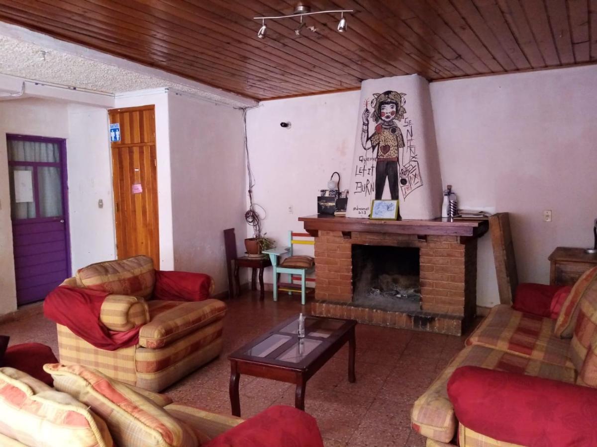 Casa Lothuz Spacio Cultural Y Disidente San Cristóbal de Las Casas Zewnętrze zdjęcie